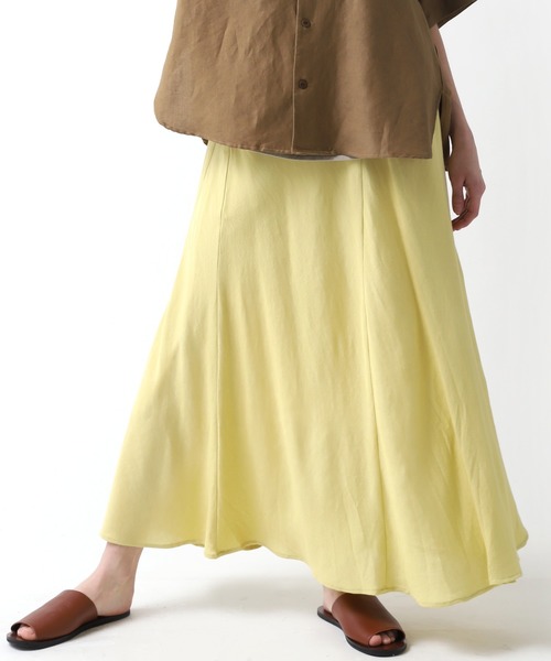 RNA-N(アールエヌエーエヌ)の「G0993 ロングフレアースカート(スカート・レディース・ベージュ/ブルー/イエロー・MEDIUM)」の8枚目の写真
