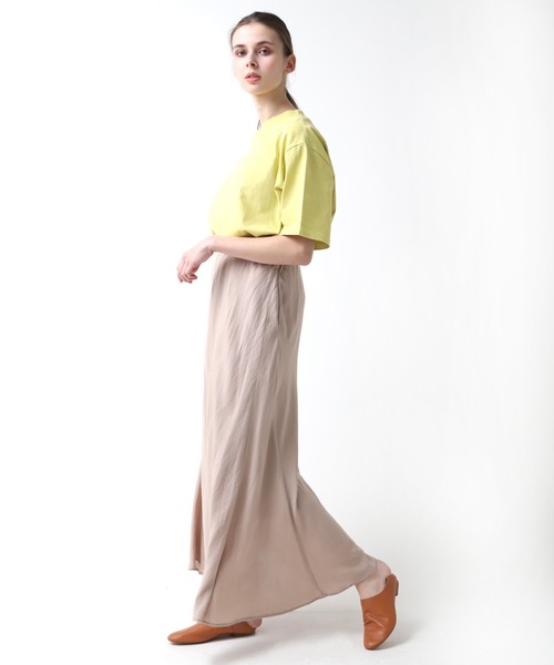 RNA-N(アールエヌエーエヌ)の「G0993 ロングフレアースカート(スカート・レディース・ベージュ/ブルー/イエロー・MEDIUM)」の16枚目の写真