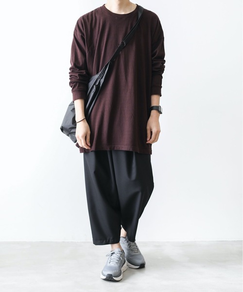 KAZUYUKI KUMAGAI ATTACHMENT（カズユキクマガイアタッチメント）の「30/1無撚糸×30/1MVSリバー天竺 クルーネックL/S（Tシャツ/カットソー・メンズ・ブラウン/ホワイト/ボルドー/ライトピンク/ライトパープル/オフホワイト/ブラック・2/3/1）」の15枚目の写真