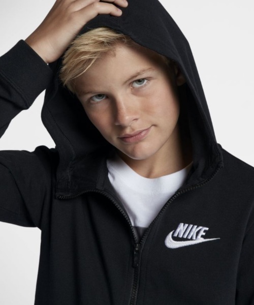 NIKE(ナイキ)の「ナイキ NIKE YTH フルジップ ジャージ フーディ(スウェット・キッズ・ブラック・130cm/140cm/150cm/160cm)」の6枚目の写真