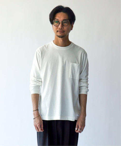 EDIFICE(エディフィス)の「コットンジャージー クルーネックTシャツ(Tシャツ/カットソー・メンズ・ホワイト/ベージュ系その他/ネイビー/ブルー系その他/イエロー・FREE/SMALL/MEDIUM/LARGE)」の2枚目の写真