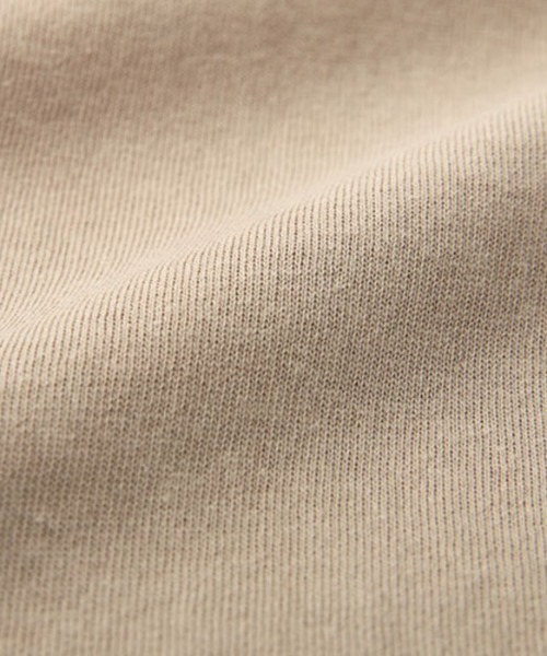 GeeRA（ジーラ）の「綿100％プチハイネックラグランＴシャツ（Tシャツ/カットソー・レディース・オフホワイト/ベージュ/ブラック/モカ・X-LARGE/MEDIUM/LARGE/XX-LARGE/SMALL）」の8枚目の写真