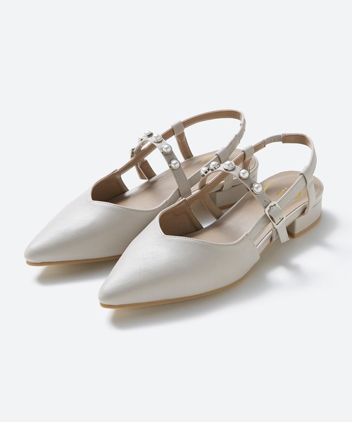 haco!（ハコ）の「シンプルコーデもパパッと華やぐ！ツヤっとプラパールがおめかし気分を高めてくれるポインテッドパンプス（パンプス・レディース・ライトグレー/ブラック・1/2/4/6/3/5）」の10枚目の写真