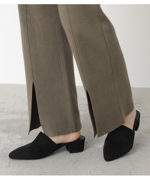 AZUL by moussy（アズールバイマウジー）の「BACK OPEN PUMPS/バックオープンパンプス（サンダル・レディース・ブラック/ライトパープル・LARGE/SMALL/MEDIUM）」の3枚目の写真