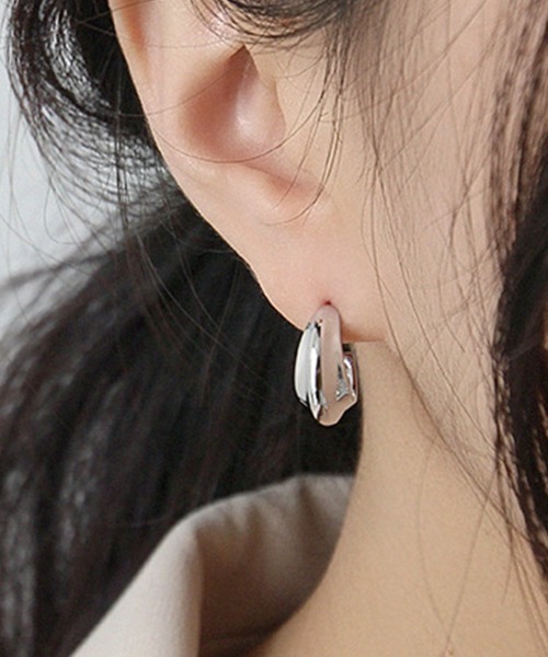 8(eight)(エイト)の「silver925 ピアス(ピアス(両耳用)・メンズ・C/D/F/G/H/I/J/K/L/M/O/P/A/B/E/Q/N・FREE)」の1枚目の写真