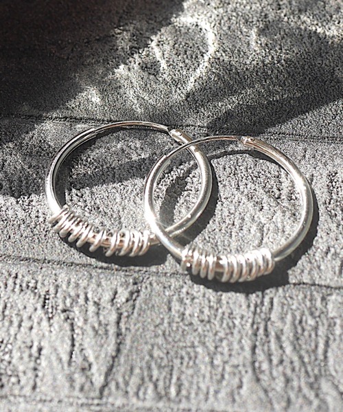 8(eight)(エイト)の「silver925 ピアス(ピアス(両耳用)・メンズ・C/D/F/G/H/I/J/K/L/M/O/P/A/B/E/Q/N・FREE)」の7枚目の写真
