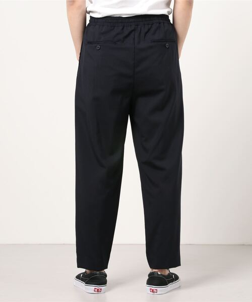 yoshiokubo（ヨシオクボ）の「yoshiokubo “KUROKO”タックパンツ（その他パンツ・メンズ・ネイビー・1/3/2）」の7枚目の写真