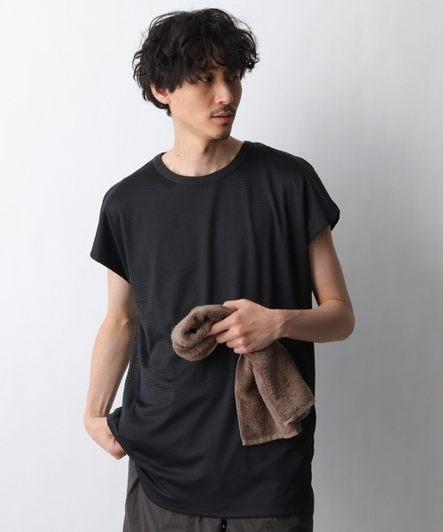 GLOBAL WORK（グローバルワーク）の「【スポーツライン】リバーシブルノースリーブプルオーバー/939011（Tシャツ/カットソー・メンズ・ホワイト/ブラック・MEDIUM/LARGE）」の12枚目の写真