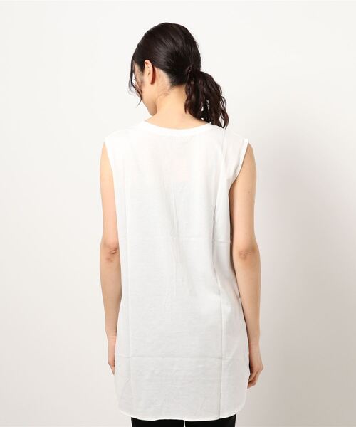 Three Four Time（ｽﾘｰﾌｫｰﾀｲﾑ）の「【吸水・速乾・汗シミ防止】ノースリーブロングプルオーバー（Tシャツ/カットソー・レディース・ブラック/アイボリー・FREE）」の3枚目の写真