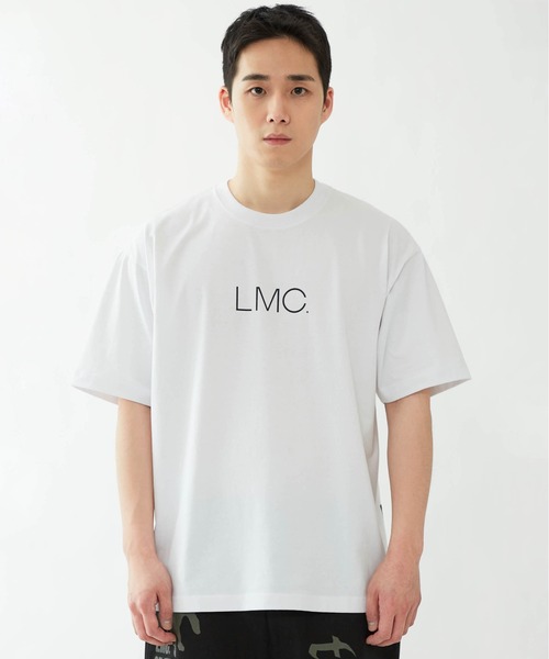 LMCの「【LMC】THIN LOGO TEE / エルエムシー THIN ロゴ Tシャツ（Tシャツ/カットソー・メンズ・ホワイト/ネイビー/ブラック・LARGE/MEDIUM/X-LARGE/SMALL）」の4枚目の写真