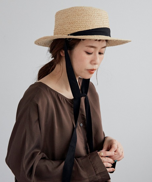 Libra Cue（リブラ キュー）の「リボン付きラフィアカンカン帽（ハット・レディース・ベージュ・FREE）」の4枚目の写真