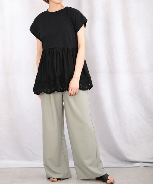 ＡＮＤＪ（アンドジェイ）の「ウエスト切替スカラップ刺繍フレンチ袖ペプラムトップス（Tシャツ/カットソー・レディース・ブラック/ホワイト・M）」の10枚目の写真