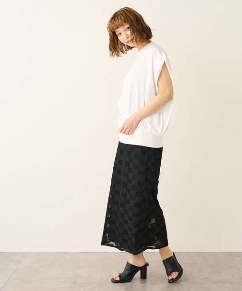 Lui's（ルイス）の「裾リブタックプルオーバー（Tシャツ/カットソー・レディース・オフホワイト/チャコールグレー/カーキ・FREE）」の16枚目の写真