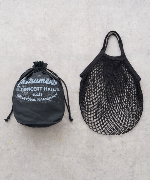 PUAL CE CIN（ピュアルセシン）の「巾着付き編みBAG（ハンドバッグ・レディース・ホワイト/ブラック/ナチュラル/ブルー・FREE）」の2枚目の写真