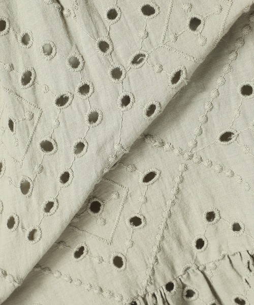 SLOBE IENA（スローブイエナ）の「エンブロイダリーティアード