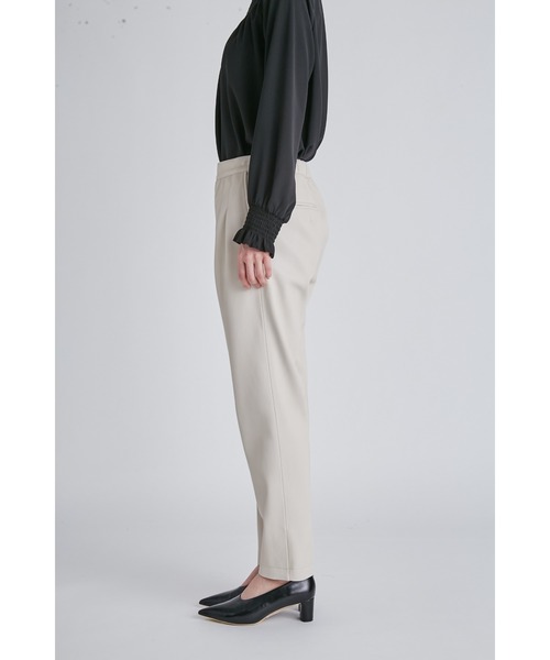 CELFORD（セルフォード）の「サイドスリットフェイクレザーパンツ