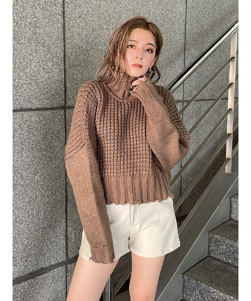 ENVYM（アンビー）の「クラッシュ２Ｗａｙニット（ニット/セーター・レディース・ホワイト/ブラック/モカ・FREE）」の5枚目の写真