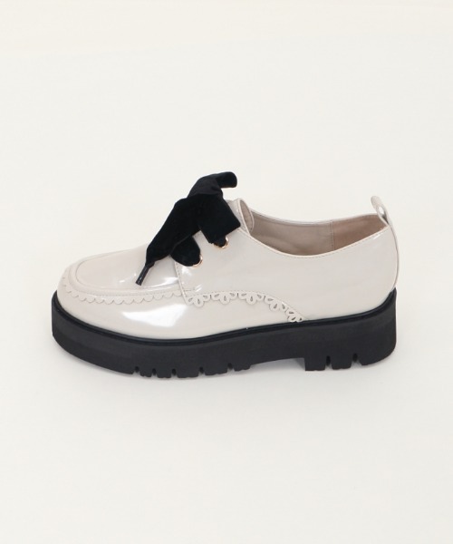 axes femme(アクシーズファム)の「タンクソールドレスシューズ(ドレスシューズ・レディース・ブラック/キナリ・LARGE/MEDIUM)」の3枚目の写真