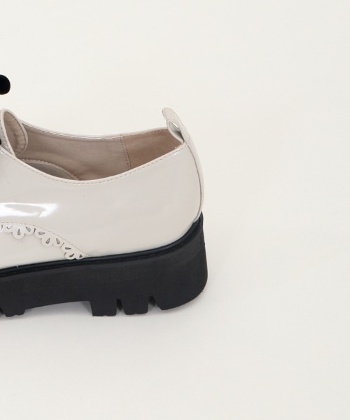 axes femme(アクシーズファム)の「タンクソールドレスシューズ(ドレスシューズ・レディース・ブラック/キナリ・LARGE/MEDIUM)」の6枚目の写真