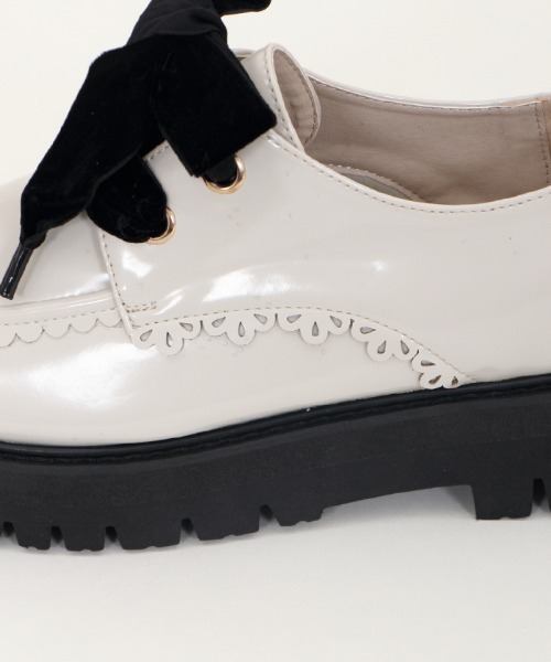 axes femme(アクシーズファム)の「タンクソールドレスシューズ(ドレスシューズ・レディース・ブラック/キナリ・LARGE/MEDIUM)」の7枚目の写真