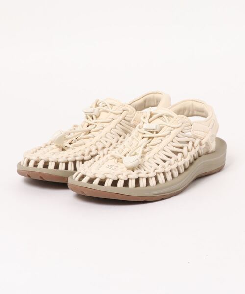 KEEN（キーン）の「UNEEK（サンダル・レディース・ホワイト/ブラック/カーキ・23.5/24.5/22.5）」の2枚目の写真