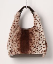 alcali | エムヴ　ファー使いハンドバッグ【取り扱い店舗限定】(ハンドバッグ)