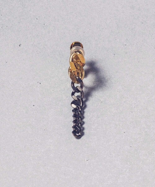 and cloud（アンドクラウド）の「Gradation Earring M / Single（イヤリング・レディース・シルバー/シルバー系その他/イエローゴールド/ゴールド系その他・FREE）」の19枚目の写真