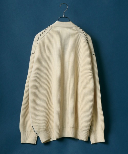 ANPAS(アンパス)の「Hand Stitch Big Silhouette Knit Cardigan/ハンドステッチ ビッグシルエット ニットカーディガン(カーディガン/ボレロ・メンズ・ブラック/オフホワイト/グレイッシュベージュ/グレイッシュブルー・LL/M/L)」の8枚目の写真