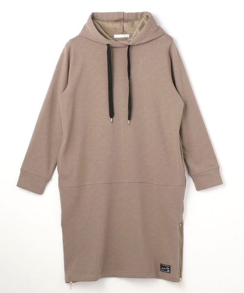 NICOLE white（ニコルホワイト）の「裏シャギー フードワンピース（ワンピース・レディース・グレイッシュブルー/ブラック/モカ・FREE）」の6枚目の写真