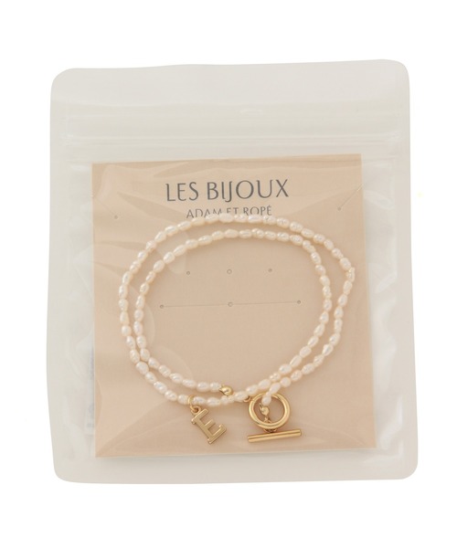 ADAM ET ROPE'（アダムエロペ）の「【LES BIJOUX】淡水パールイニシャルネックレス（ネックレス・レディース・ゴールド/ゴールド系その他/ゴールド系その他2/その他1/その他2/その他3・FREE）」の7枚目の写真