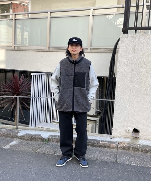 WHO'S WHO gallery（フーズフーギャラリー）の「【KOOKY'N/クーキー】ボアフリースベスト（ベスト・メンズ・ブラック/ネイビー/グレー・FREE）」の16枚目の写真