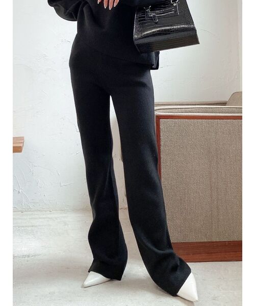 GYDA(ジェイダ)の「【セットアップ着用可】ストレートニットパンツ(その他パンツ・レディース・ブラック/ベージュ/パープル・FREE)」の4枚目の写真
