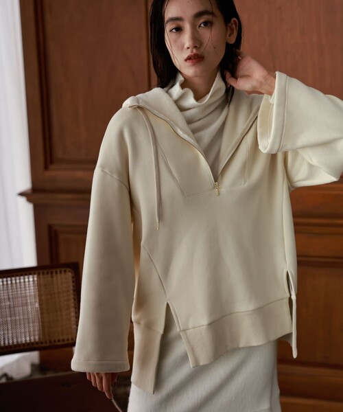 LOVELESS（ラブレス）の「ブラッシュ裏起毛プルオーバー（パーカー・レディース・ネイビー/ホワイト系その他/ブラウン系その他3・36）」の2枚目の写真