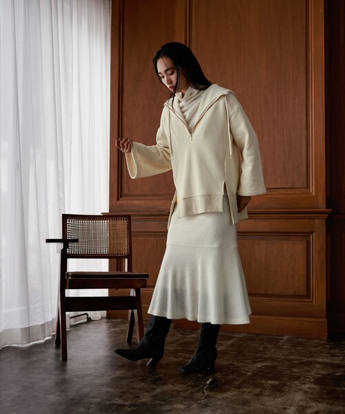 LOVELESS（ラブレス）の「ブラッシュ裏起毛プルオーバー（パーカー・レディース・ネイビー/ホワイト系その他/ブラウン系その他3・36）」の16枚目の写真