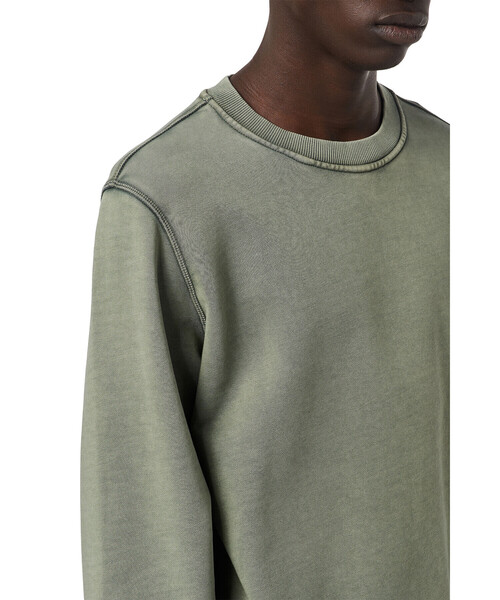 DIESEL(ディーゼル)の「メンズ スウェット プルオーバ レギュラーフィット(スウェット・メンズ・サンドベージュ/オリーブ/ブラウン系その他/ネイビー・LARGE/XX-LARGE/SMALL/MEDIUM/X-LARGE/X-SMALL/XXX-LARGE)」の11枚目の写真