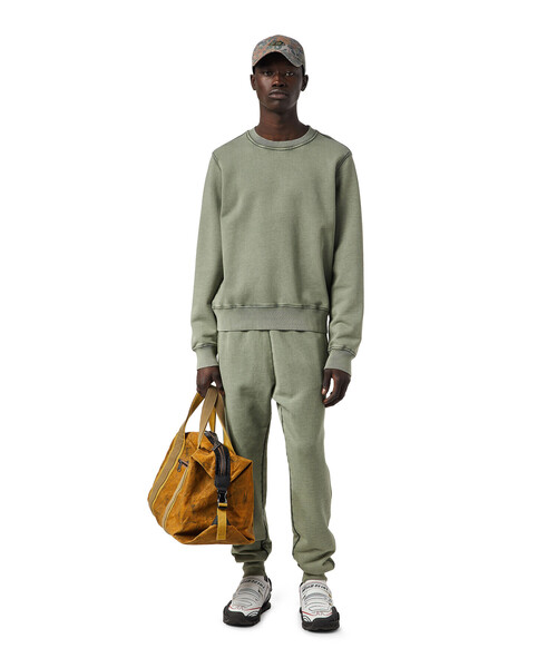 DIESEL(ディーゼル)の「メンズ スウェット プルオーバ レギュラーフィット(スウェット・メンズ・サンドベージュ/オリーブ/ブラウン系その他/ネイビー・LARGE/XX-LARGE/SMALL/MEDIUM/X-LARGE/X-SMALL/XXX-LARGE)」の10枚目の写真