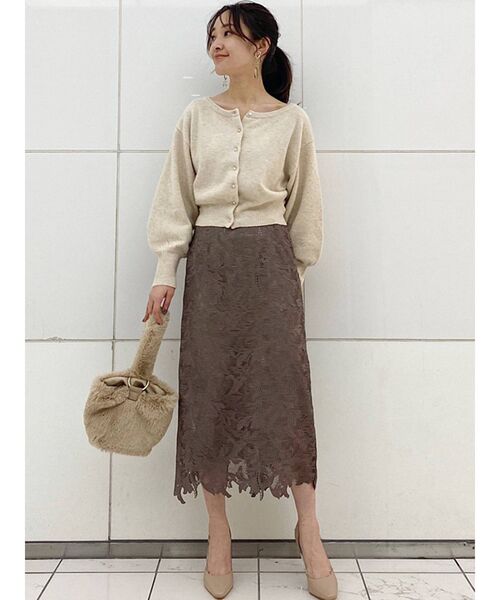 MERCURYDUO(マーキュリーデュオ)の「リーフケミカルレースタイトスカート(スカート・レディース・オフホワイト/ブラウン/ブルー・SMALL/MEDIUM)」の4枚目の写真