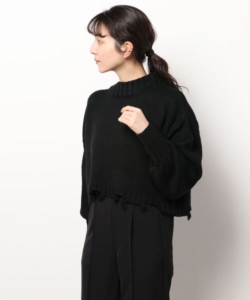 KOBE LETTUCE(コウベレタス)の「裾ダメージボリューム袖ショートニット(ニット/セーター・レディース・ブラック/アイボリー/モカ・FREE)」の2枚目の写真