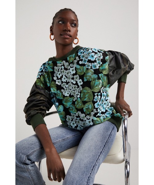 スーパーセール超特価 オーバーサイズ 花柄スウェットシャツ スウェット Desigual デシグアル のファッション セール最激安 Yait In