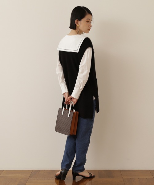 NATURAL BEAUTY BASIC(ナチュラルビューティーベーシック)の「ハシゴレースブラウス(シャツ/ブラウス・レディース・ブルー/オフホワイト・MEDIUM)」の4枚目の写真