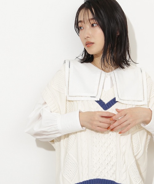 NATURAL BEAUTY BASIC(ナチュラルビューティーベーシック)の「ハシゴレースブラウス(シャツ/ブラウス・レディース・ブルー/オフホワイト・MEDIUM)」の7枚目の写真