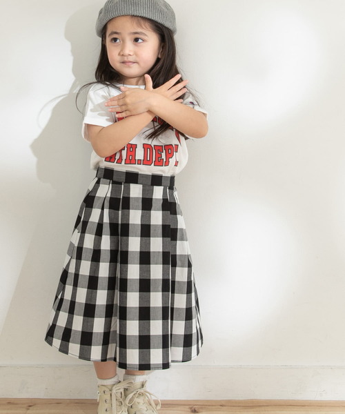 URBAN RESEARCH DOORS（アーバンリサーチドアーズ）の「『親子リンク』コットンタックフレアチェックスカート(KIDS)（スカート・キッズ・チェック・120/105/135）」の2枚目の写真
