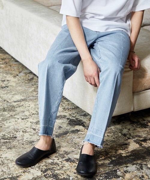 NILWAY（ニルウェイ）の「ヘビーオンスヘムダメージセンタープレスワイドデニムパンツ（デニムパンツ・メンズ・オフホワイト/サックスブルー/チャコール・MEDIUM/LARGE/X-LARGE）」の3枚目の写真