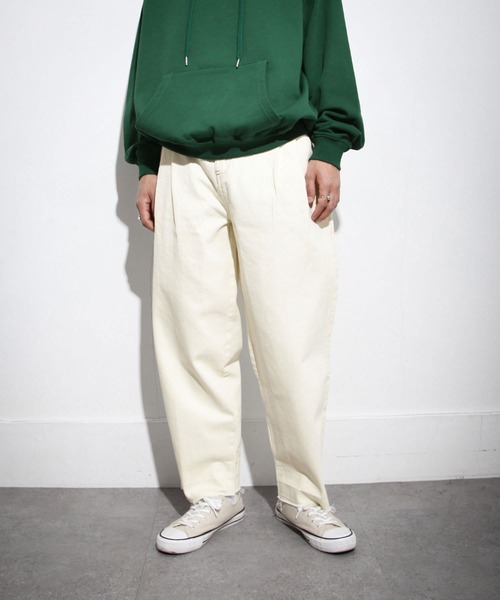 NILWAY（ニルウェイ）の「ヘビーオンスヘムダメージセンタープレスワイドデニムパンツ（デニムパンツ・メンズ・オフホワイト/サックスブルー/チャコール・MEDIUM/LARGE/X-LARGE）」の4枚目の写真