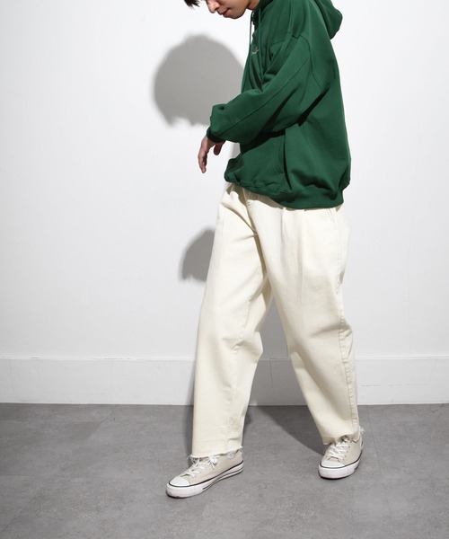 NILWAY（ニルウェイ）の「ヘビーオンスヘムダメージセンタープレスワイドデニムパンツ（デニムパンツ・メンズ・オフホワイト/サックスブルー/チャコール・MEDIUM/LARGE/X-LARGE）」の6枚目の写真