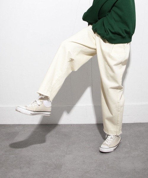 NILWAY（ニルウェイ）の「ヘビーオンスヘムダメージセンタープレスワイドデニムパンツ（デニムパンツ・メンズ・オフホワイト/サックスブルー/チャコール・MEDIUM/LARGE/X-LARGE）」の7枚目の写真