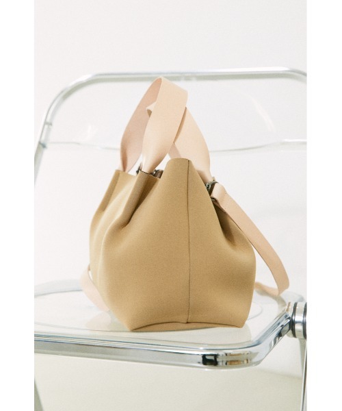 BLACK BY MOUSSY（ブラックバイマウジー）の「2way mini tote bag(2ウェイミニトートバック）（トートバッグ・レディース・ブラック/ベージュ・FREE）」の10枚目の写真