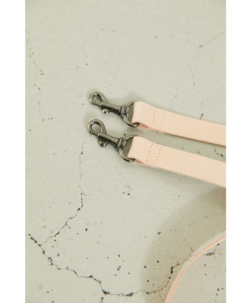 BLACK BY MOUSSY（ブラックバイマウジー）の「2way mini tote bag(2ウェイミニトートバック）（トートバッグ・レディース・ブラック/ベージュ・FREE）」の14枚目の写真