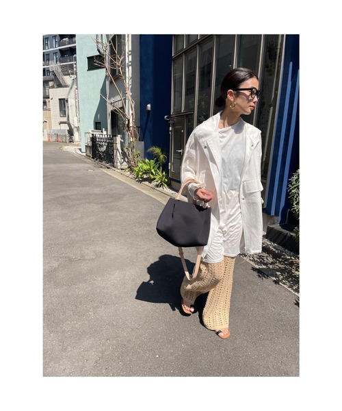 BLACK BY MOUSSY（ブラックバイマウジー）の「2way mini tote bag(2ウェイミニトートバック）（トートバッグ・レディース・ブラック/ベージュ・FREE）」の6枚目の写真