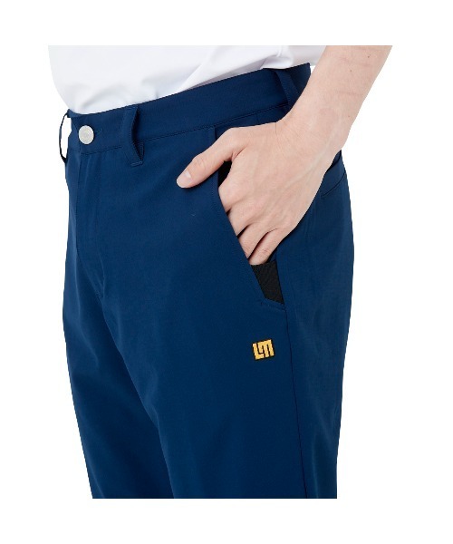 Loudmouth(ラウドマウス)の「LOUDMOUTH/ラウドマウス ゴルフウェア 無地 吸汗速乾 UVカット ハイパーストレッチ ショート丈 ハーフパンツ(その他パンツ・メンズ・ホワイト/ターコイズブルー/ピンク/ブラック/ネイビー・XXL/M/XL/LL/L/3XL)」の11枚目の写真